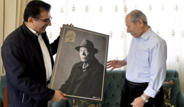 «علی نصیریان» در دیدار با مدیران جشنواره تئاتر فجر - قادر آشنا -