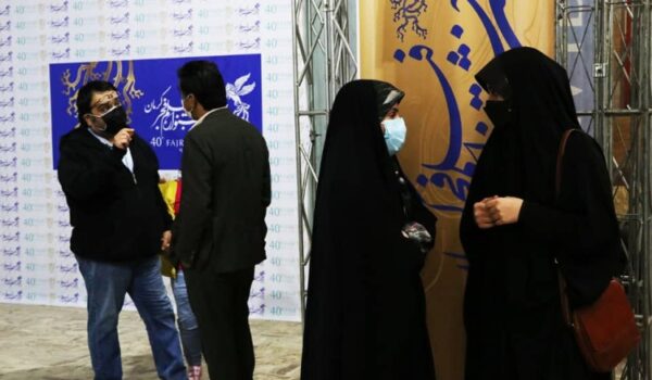 تماشاگران چهلمین جشنواره فیلم فجر در کرمان