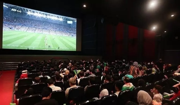 نمایش فوتبال در سینماها